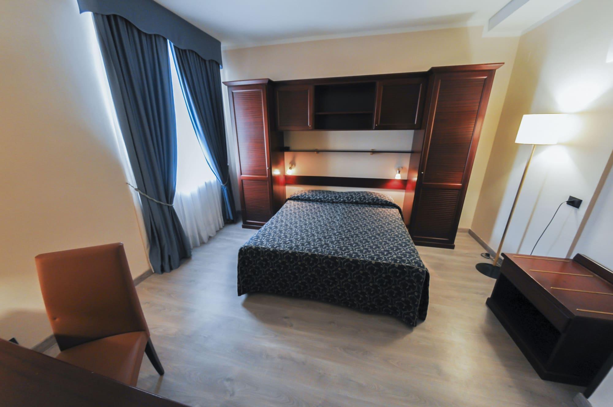 Hotel Mediterraneo Civitavecchia Zewnętrze zdjęcie