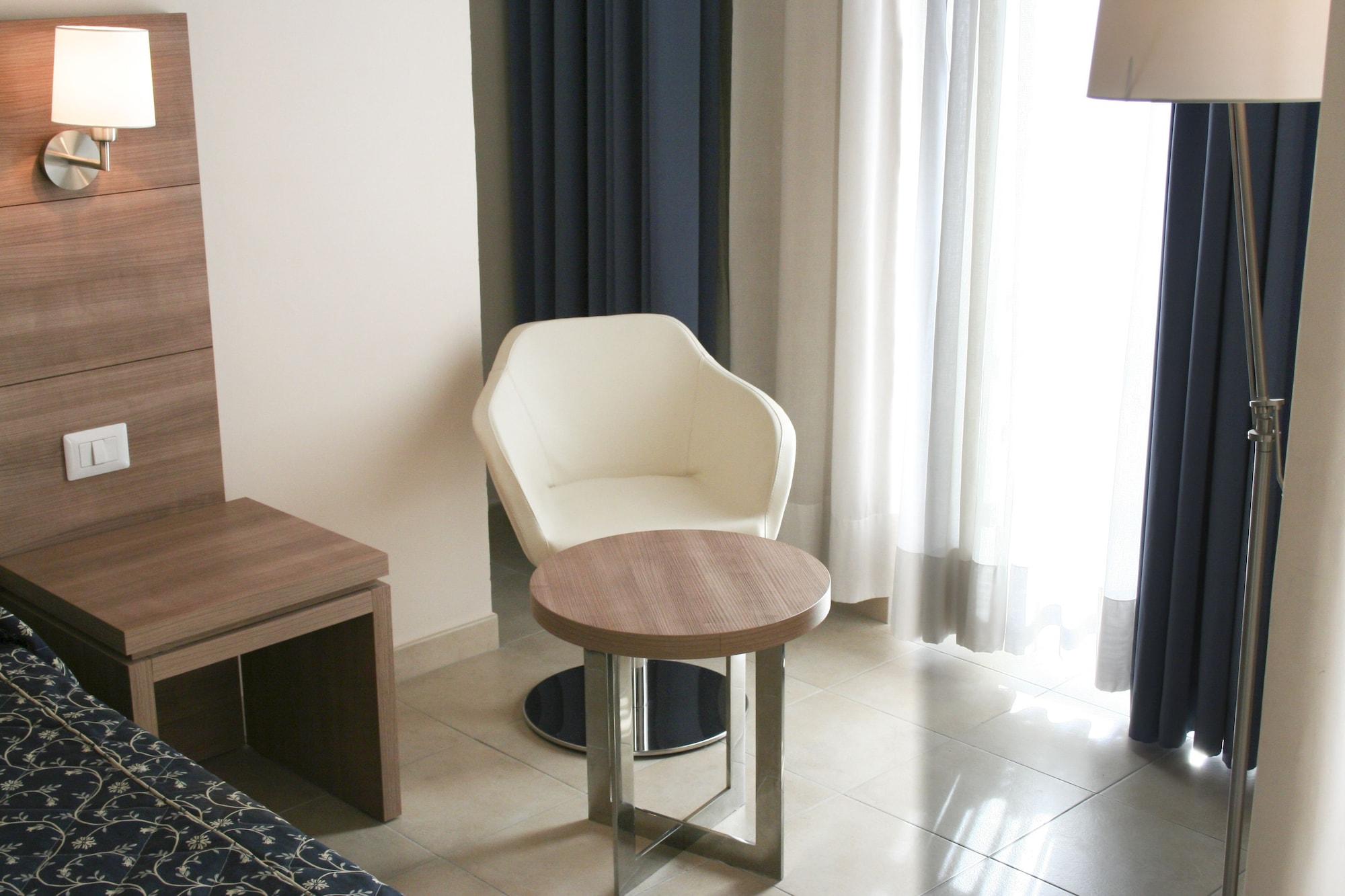 Hotel Mediterraneo Civitavecchia Zewnętrze zdjęcie