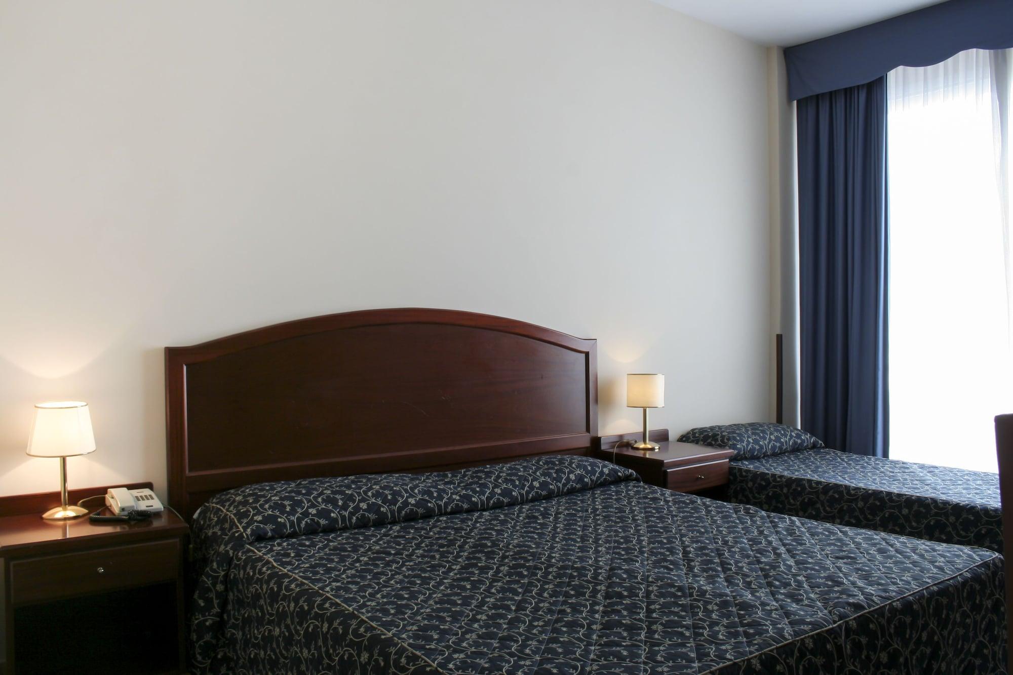 Hotel Mediterraneo Civitavecchia Zewnętrze zdjęcie