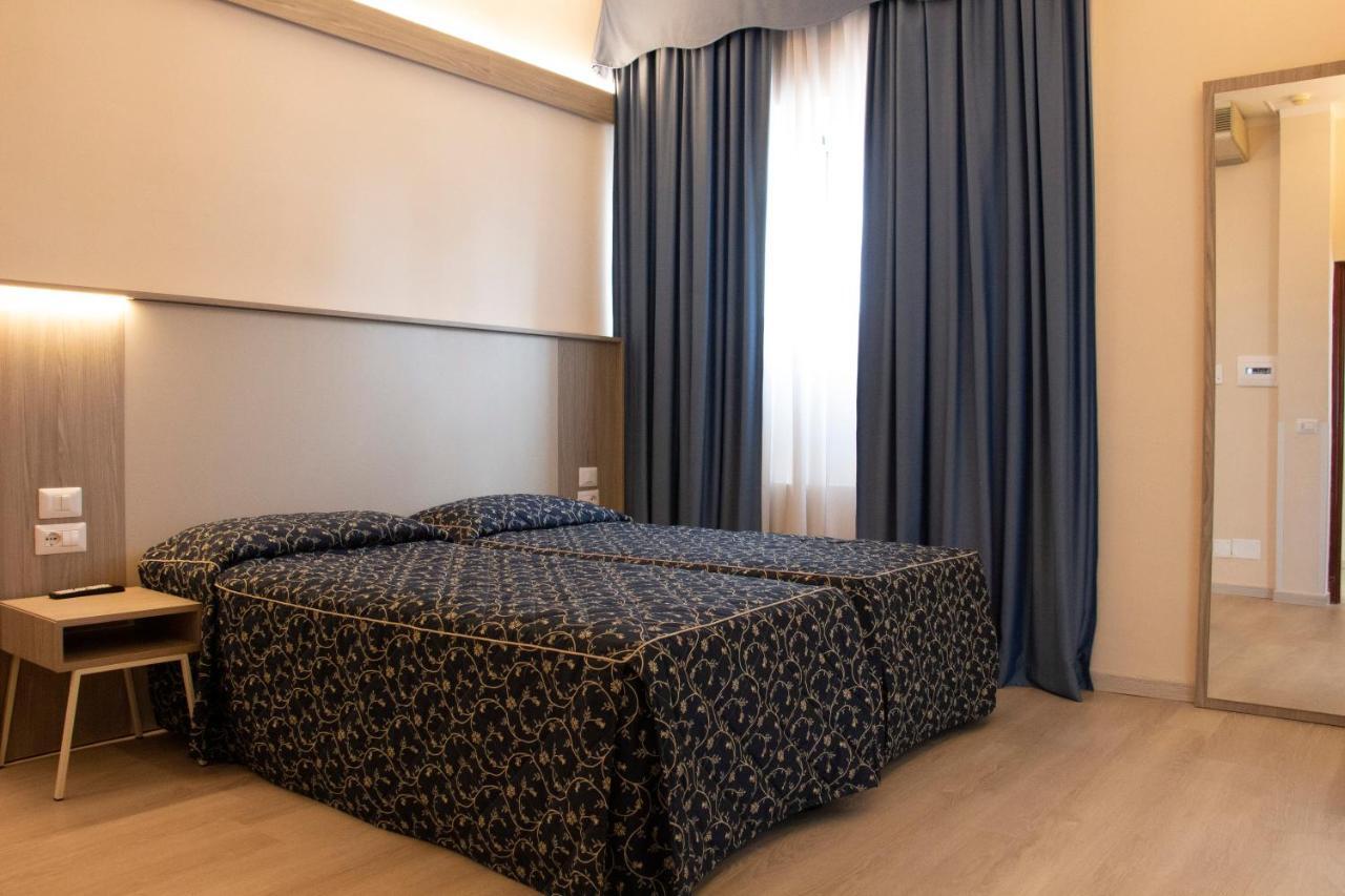 Hotel Mediterraneo Civitavecchia Zewnętrze zdjęcie
