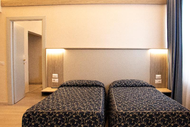Hotel Mediterraneo Civitavecchia Zewnętrze zdjęcie
